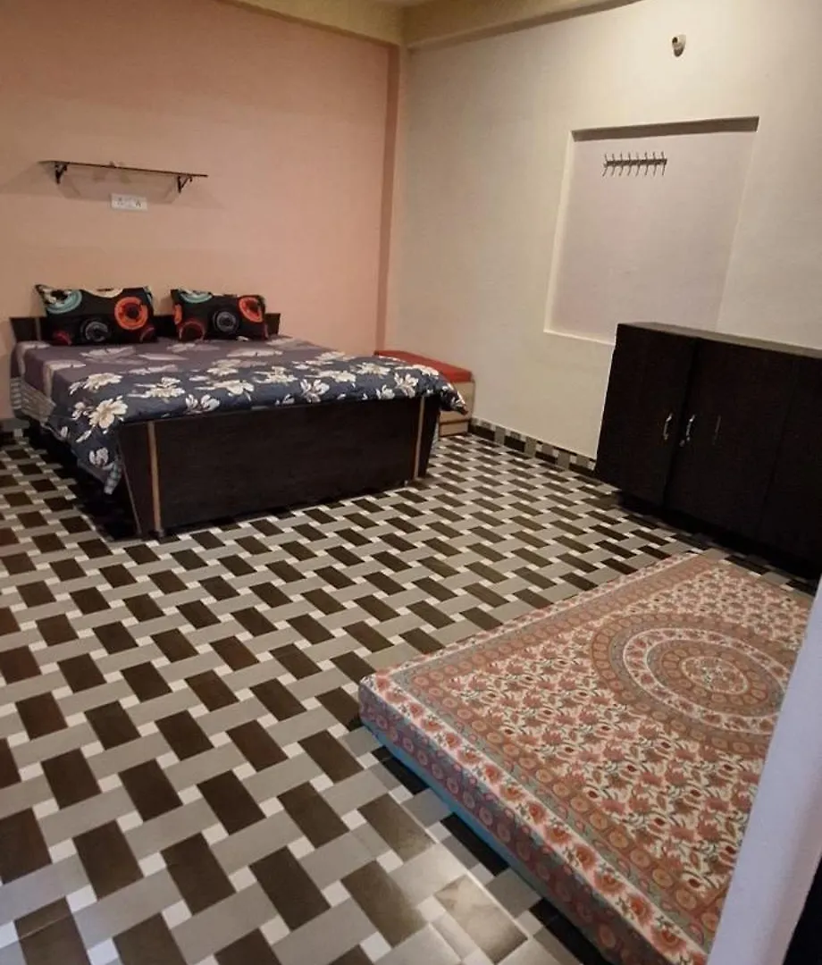Veera Guest House Varanasi India