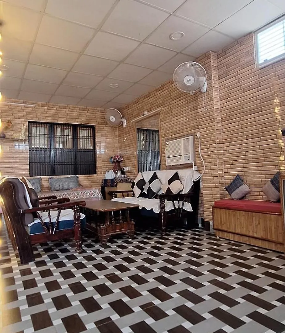 Veera Guest House Varanasi