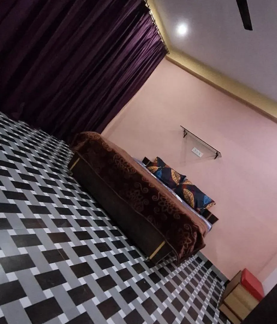 Veera Guest House Varanasi
